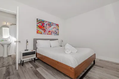 Sunset Garden Pompano